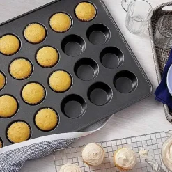 Food Network Mega Nonstick Muffin Pan