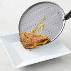 Food Network Pizza Pan & Crisper